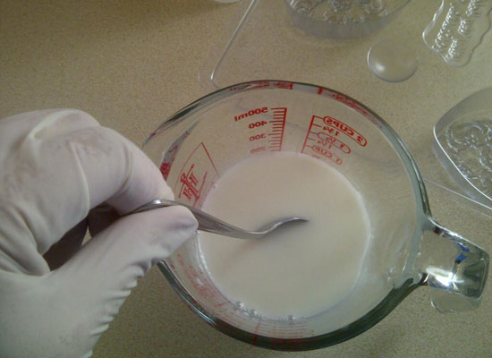 basic melt & pour instructions: stir to combine