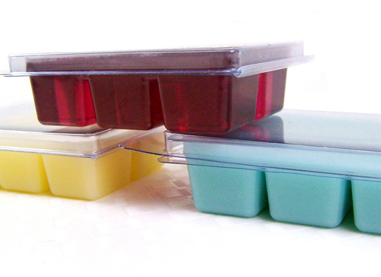 travel soaps in clamshell molds