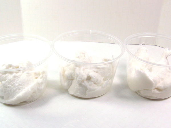 separate sugar scrub into 5 containers