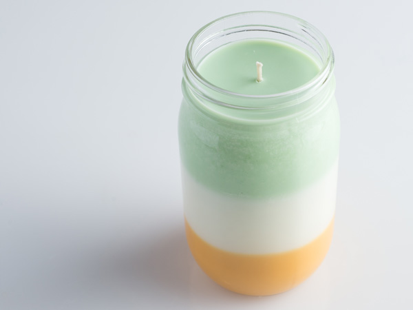 make layered mason jar candles