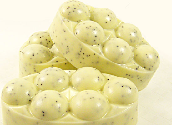 lemon poppy seed kitchen soap - deliciously lemony!