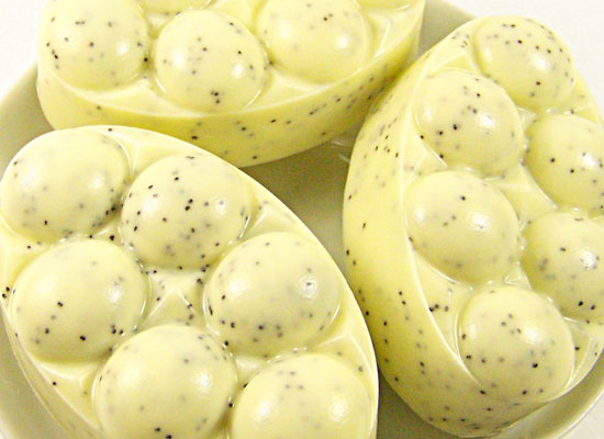 finished Lemon Poppy Seed Kitchen Soap!