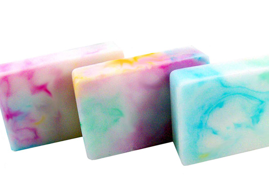 Making Marbled and Tie Dye Swirled Melt and Pour Soaps