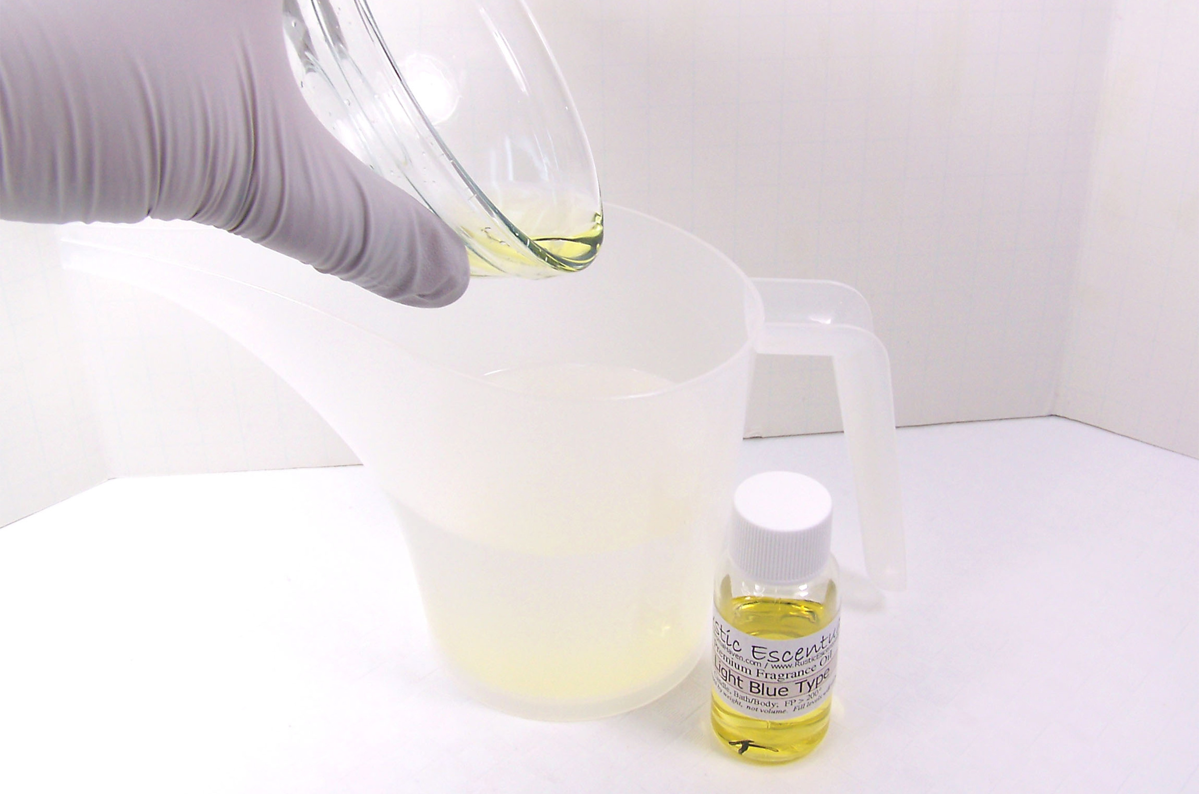 add fragrance oil to cyclomethicone